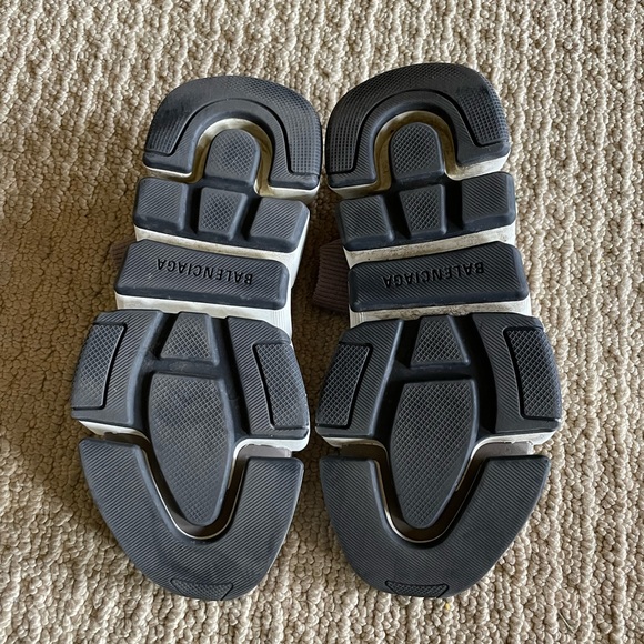 Balenciaga Sock Sneakers in gray. GREAT CONDITION! - Picture 2 of 4